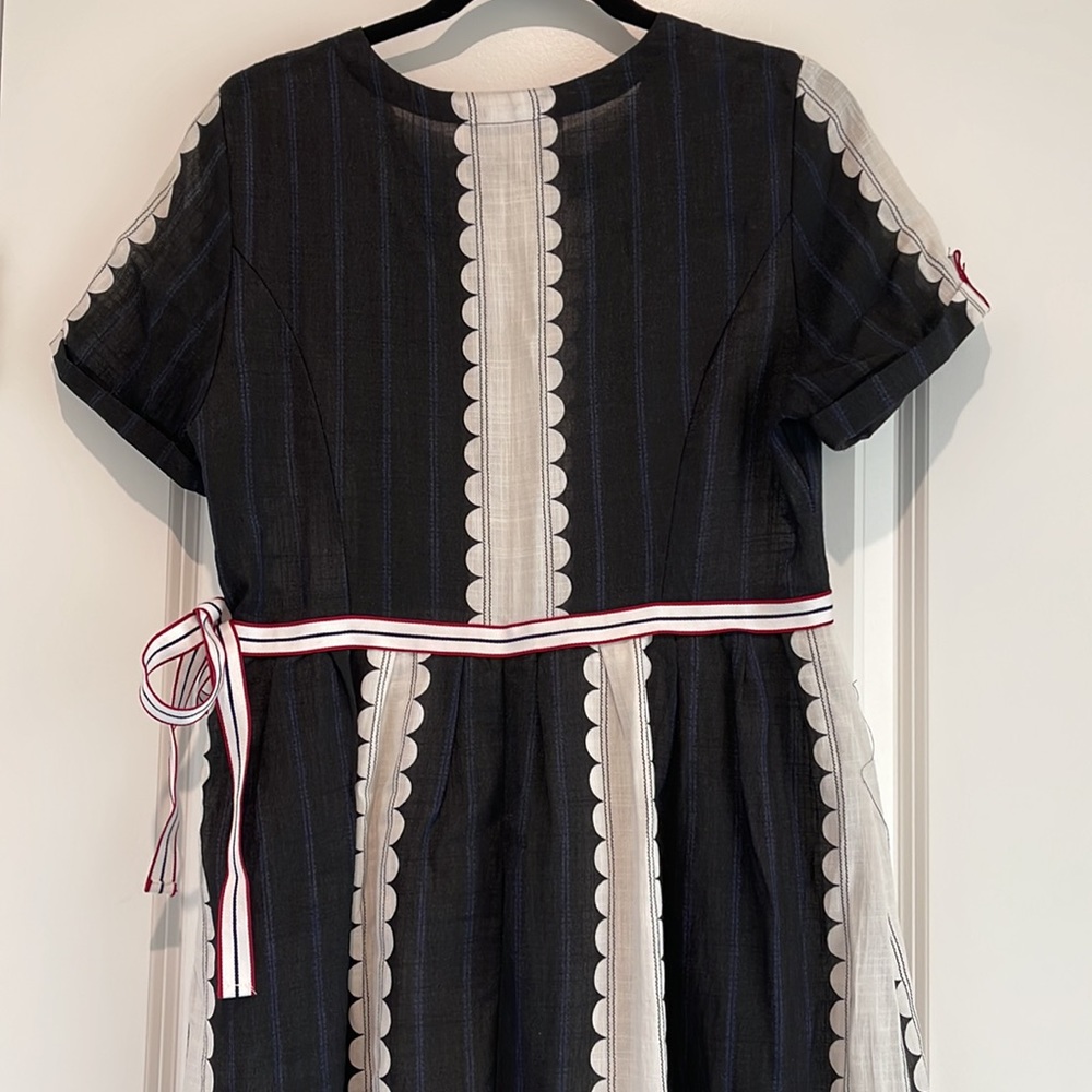 Few Moda Dress - Picture 6 of 6